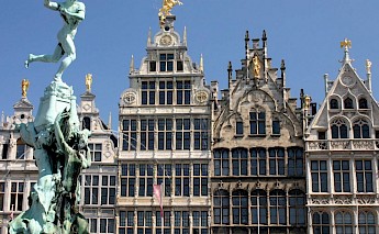 Amsterdam - Gouda - Bruges Bike Boat Tour