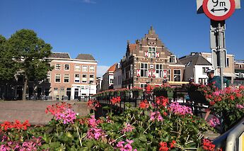 Amsterdam - Gouda - Bruges Bike and Boat Tour