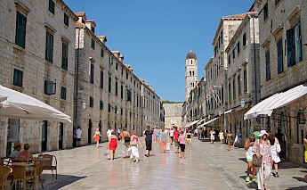 Stradun, the main street in Dubrovnik, Croatia. CC:Laszlo Szalai