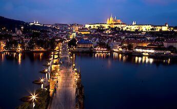 Charles Bridge, a 14th century bridge linking Old Town Prague with Lesser Town. Nitin Vyas@Flickr