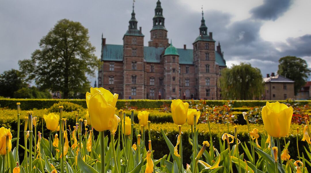 Rosenborg Castle in Copenhagen, Denmark. Hernan Pinera@Flickr