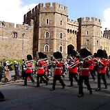 Windsor Castle - Changing of the Guard - Berkshire, England. Flickr:Timo Newton-Syms