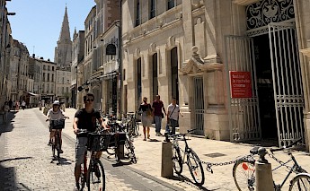 La Rochelle To Bordeaux France Bike Tour