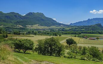 Hills along the Via Rhona. Unsplash:Free Nomad