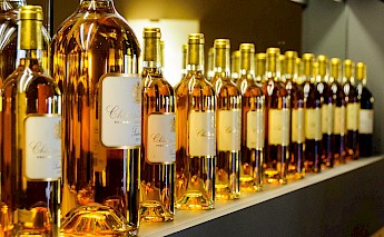 Sauternes wine! Jeff Burrows, Unsplash