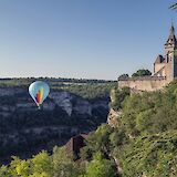 Balloon in Rocamadour, France. Unsplash:Free Nomad