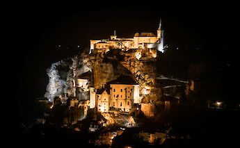 Rocamadour at night, France. Unsplash:Jacques Dillies