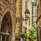 Sarlat, France. Hans Maeckel Berghe@Unsplash