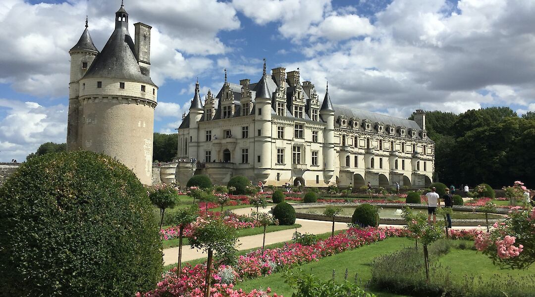 Château de Chenonceau & Gardens, Loire Valley, France. Shaun Rainer@Unsplash