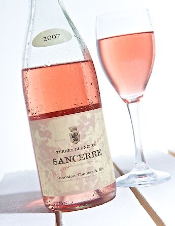 Sancerre Rosé Wine - Sauvignon blanc is the principal grape of Sancerre & commonly grown in this region. TIGER 500@Flickr