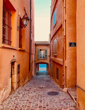 St Tropez, Provence, France. Renan Brun@Unsplash