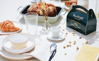 Croissant breakfast, Nimes, France. Unsplash:Caroline Hernandez