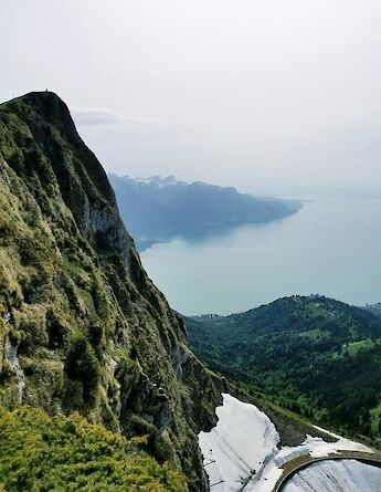 Mountain overlooking Lake Geneva, Switzerland. Unsplash:Yash Vedanaparti