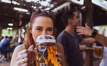 Beer in a proper beer stein! Fabio Alves@Unsplash