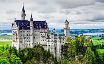 Neuschwanstein Castle, Schwangau, Germany. Felix@Unsplash