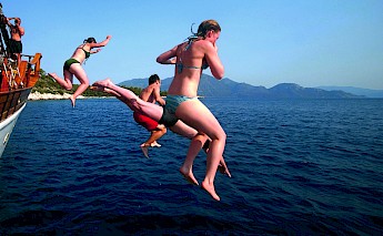 Ionian Islands Multi-sport Family Cruise Bike Tour in Greece