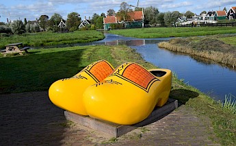 Zaanse Schans, Zaandam, North Holland, the Netherlands. Ernstn, Unsplash