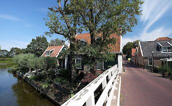 Rechtestraat in Alkmaar, North Holland, the Netherlands. CC:Ben Bender
