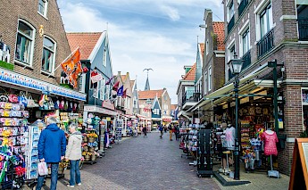 Volendam, North Holland, the Netherlands. Nazim Coskun@Unsplash
