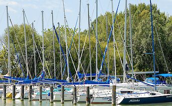 Boats at Badacsony, Hungary. Sandor Somkuti@Flickr