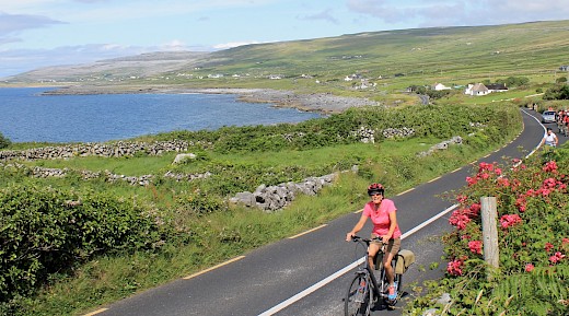 7 night  guided bike tour in Ireland