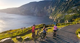 Highlights of the Highlands: Donegal by E-bike