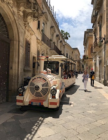 Lecce, Italy. Maria Hadzhipetkova, Unsplash