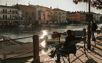 Peschiera del Garda in Veneto, Italy. Sara Ruffoni@Unsplash
