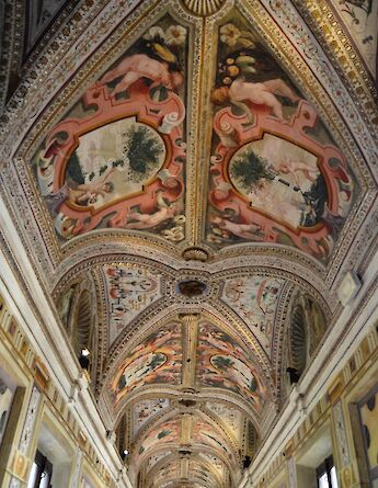 Great churches in Mantua (Mantova) in Veneto, Italy. Pedro@Flickr