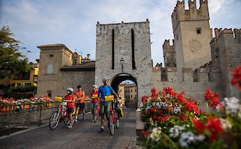 Cycling from Bolzano to Verona. -toEF
