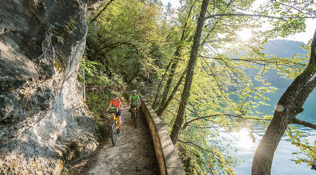 Gorgeous cliffside cycle paths. -toFA