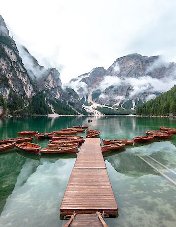 Mountain lakes in South Tyrol, Italy. Oliver Plattner@Unsplash