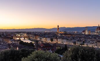 Arno River through Florence, Italy. CC:Diego Delso