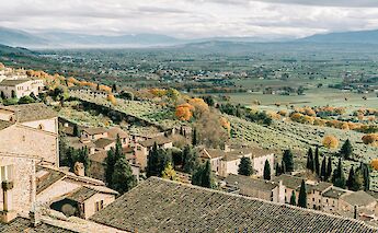 Slopes surrounding Assisi, Italy. Unsplash:Gabriella Clare Marino