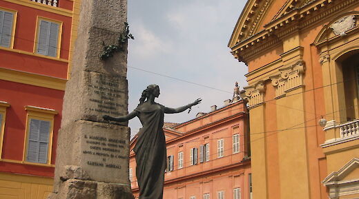 Modena, Emilia-Romagna, Italy. Josh Petersen@Flickr