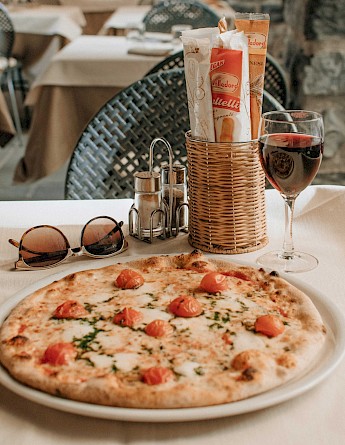 Italian pizzas! Fallon Travels@Unsplash