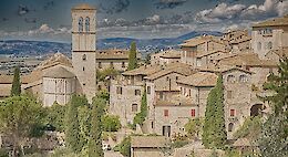 Umbria’s Green Valleys From the Pilgrimage Town of Assisi