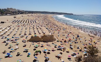 Praia Da Rocha, Portugal. Duarte Grilo, Unsplash