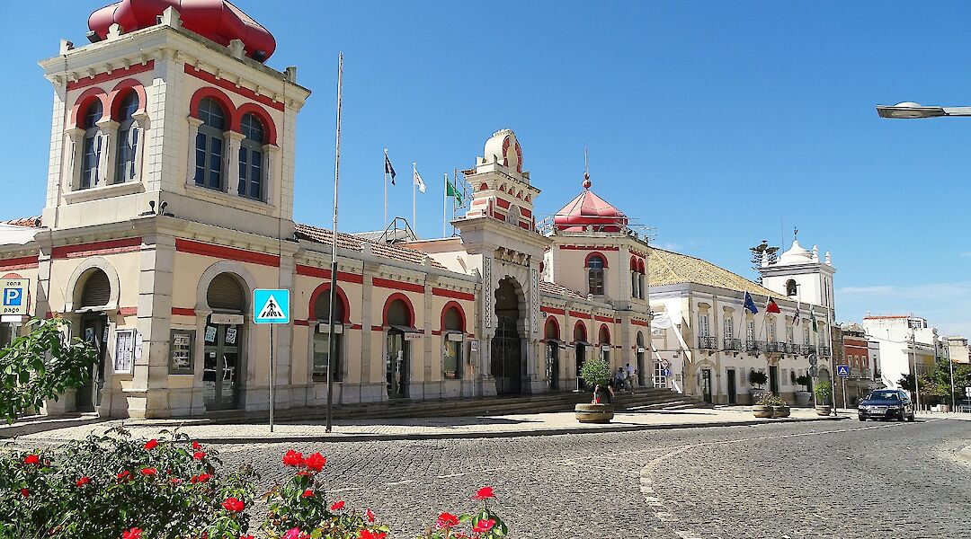 Neo-Classical Arabesque-inspired 19th century Marketplace in Loulé, Faro district, Portugal. CC:Jose A.