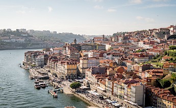 Porto, Portugal. Matt Roskovec, Unsplash