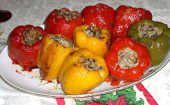 Ardei umpluți (stuffed peppers) in Romania! CC:Zserghei