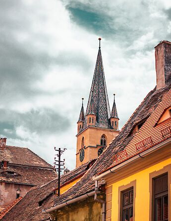Sibiu, Romania. Sebastian Dumitru@Unsplash