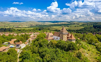 Viscri, Transylvania, Romania. Calinstan@Unsplash