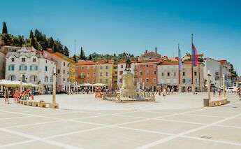 Tartini Square in Piran, Slovenia. Marco Verch Professional Photographer@Flickr