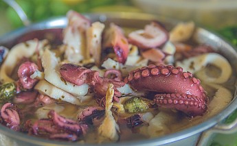 Basque Country cuisine at its best! James Sutton, Unsplash