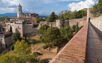 Looking out over Girona, Spain. Unsplash:David Vives