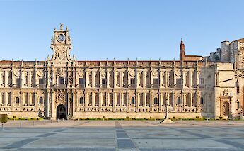 Convento de San Marcos in León, Spain. CC:xavi lopez