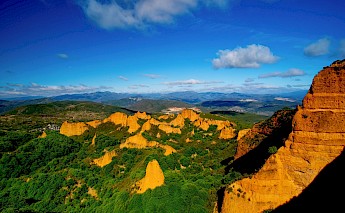 Ponferrada, Spain. Vladd@Unsplash