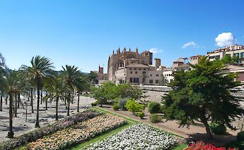 Cathedral in Palma de Mallorca, Majorca, Spain. CC:TO
