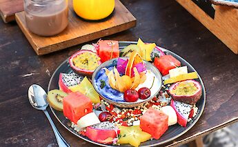 A breakfast of fresh fruit, Girona, Spain. Unsplash:Sara Dubler